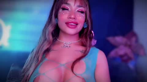 Snapshot of hazeeell chatting on 02/01/25, 07:26 Marie online show from 02/01/25, 07:26