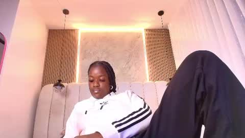 Snapshot of hazel_kataleya chatting on 06/10/26, 07:24 kataleya online show from 06/10/26, 07:24