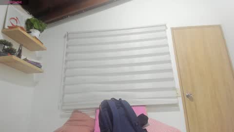 Im Hazel online show from 03/04/25, 08:05