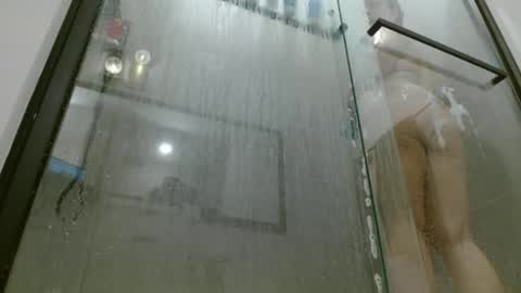 Hazel online show from 11/21/25, 10:19