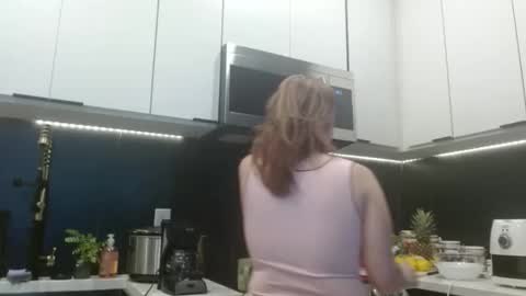 Hazel online show from 02/09/26, 04:11