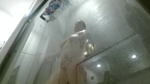 Hazel online show from 03/09/26, 04:55