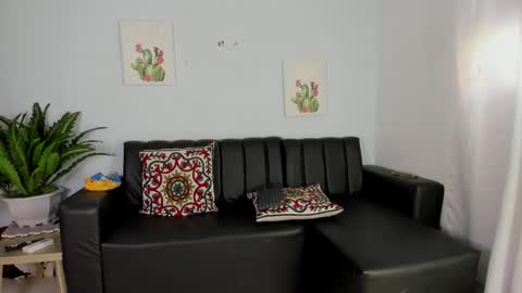 hazel_slim_ online show from 01/15/26, 03:16