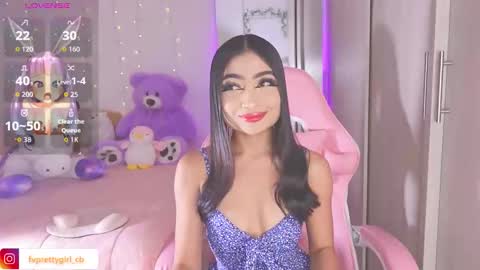 Snapshot of hazelbabee_ chatting on 11/10/25, 06:12 Lynn online show from 11/10/25, 06:12