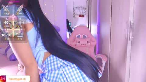 Snapshot of hazelbabee_ chatting on 03/12/26, 09:48 Lynn online show from 03/12/26, 09:48