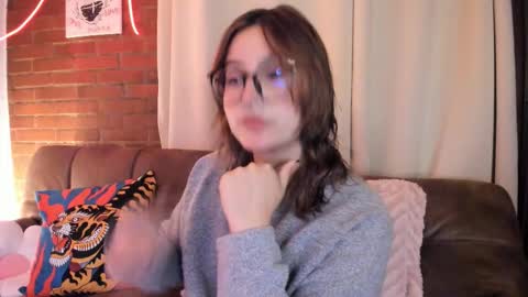 Snapshot of hazelbrownn23 chatting on 10/13/25, 10:54 Hazel Brown online show from 10/13/25, 10:54