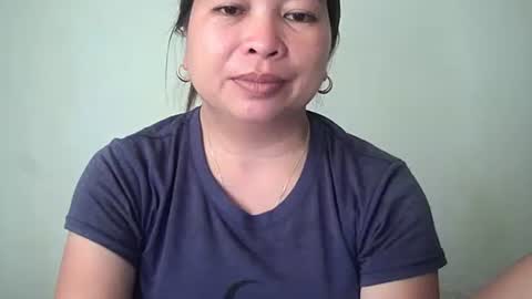 Snapshot of hazeldhane chatting on 02/01/25, 06:21 hazeldhane online show from 02/01/25, 06:21