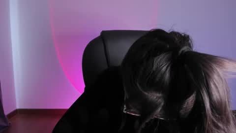 HazelKush online show from 09/23/25, 08:01