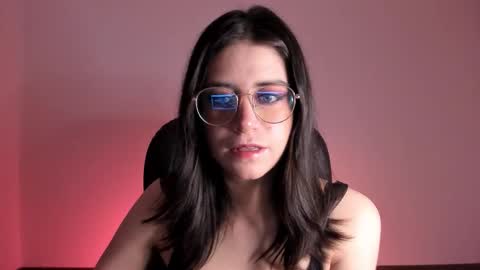 HazelKush online show from 10/05/25, 08:51