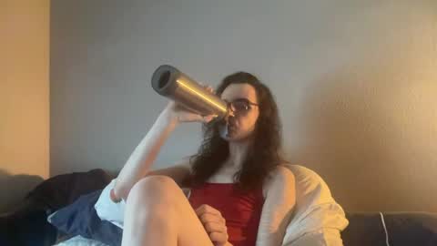 Snapshot of hazelpeppermint chatting on 04/14/26, 08:26 Hazel online show from 04/14/26, 08:26