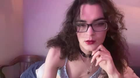 Snapshot of hazelpeppermint chatting on 04/21/26, 08:44 Hazel online show from 04/21/26, 08:44