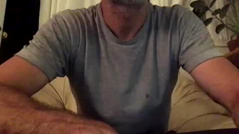 Snapshot of hazelsinclair chatting on 08/06/26, 02:57 hazelsinclair online show from 08/06/26, 02:57