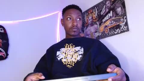 Snapshot of hazlan_420 chatting on 02/08/26, 07:17 hazlan_420 online show from 02/08/26, 07:17