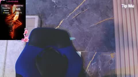 hazumi_tsu online show from 02/25/26, 11:03