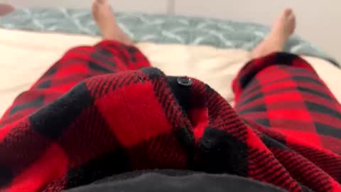 Snapshot of hazzhec chatting on 11/22/25, 03:27 HazzHec online show from 11/22/25, 03:27