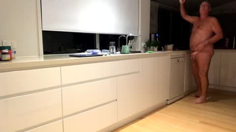 h babe online show from 10/13/25, 06:41