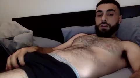 Snapshot of hbabian chatting on 10/11/25, 09:08 hbabian online show from 10/11/25, 09:08