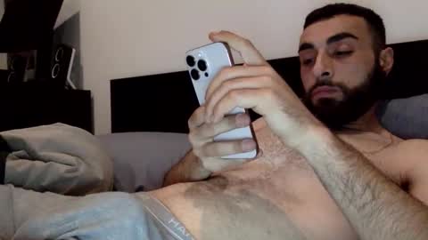 Snapshot of hbabian chatting on 04/07/26, 06:58 hbabian online show from 04/07/26, 06:58