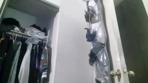 hbdj2164 online show from 12/20/24, 09:11