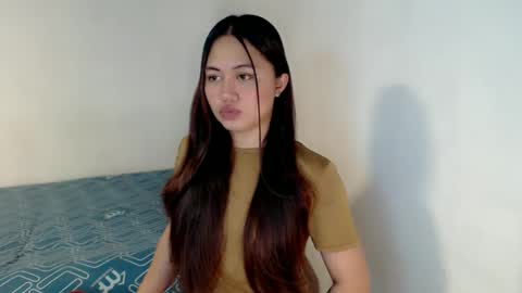 Snapshot of heart_of_asia chatting on 04/21/26, 07:47 Yoshin online show from 04/21/26, 07:47
