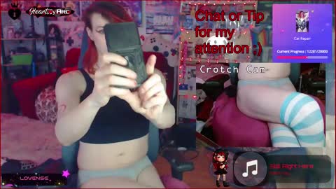 Snapshot of heartmyarc chatting on 02/22/25, 05:02 HeartMyArc online show from 02/22/25, 05:02