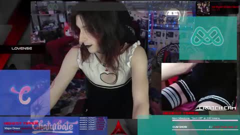 Snapshot of heartmyarc chatting on 11/09/25, 03:16 HeartMyArc online show from 11/09/25, 03:16