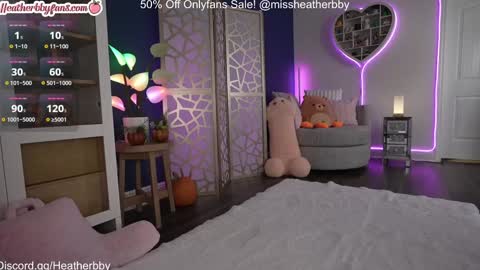 Snapshot of heatherbby chatting on 11/30/25, 11:09 Heather online show from 11/30/25, 11:09