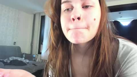 Snapshot of heathernextdoor chatting on 03/25/26, 05:35 Heather online show from 03/25/26, 05:35