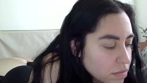 heatwavee online show from 12/16/24, 04:38