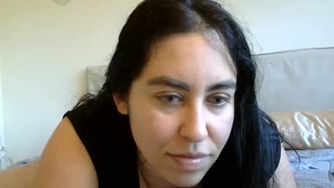 heatwavee online show from 12/31/24, 01:19