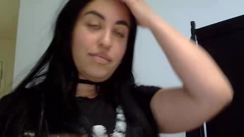 heatwavee online show from 02/17/25, 05:53