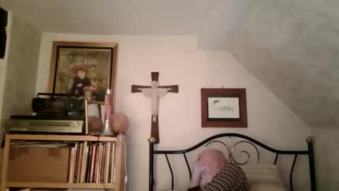 heaven_07 online show from 03/22/26, 09:18