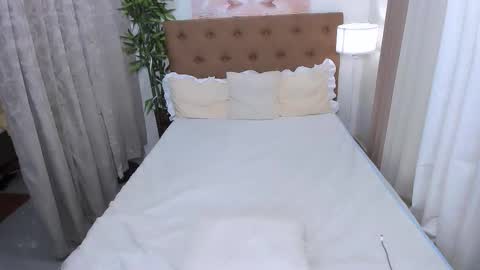 Goddess Heaven online show from 10/15/25, 03:56