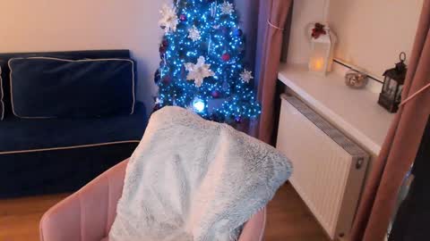 Heaven girl online show from 12/26/24, 07:16