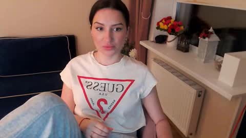 Heaven girl online show from 03/11/25, 04:29