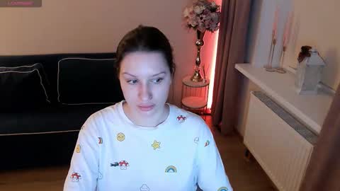 Heaven girl online show from 03/22/26, 06:22