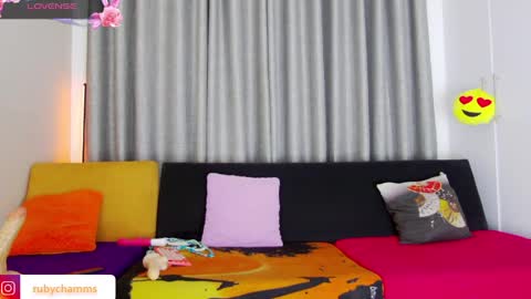 AngieLizzy online show from 05/31/26, 02:46