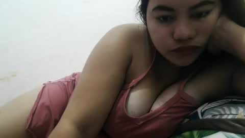 Snapshot of heavenlyeyes69 chatting on 04/05/26, 09:12 heavenlyeyes69 online show from 04/05/26, 09:12