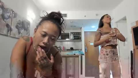 Snapshot of heavenngirlyy444 chatting on 02/10/25, 04:19 Heaven  online show from 02/10/25, 04:19