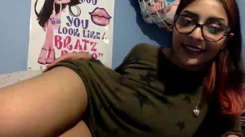 Snapshot of heavensbunny chatting on 03/04/25, 11:22 heaven the muslim slut online show from 03/04/25, 11:22