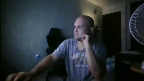 Heavy Rebell online show from 02/25/25, 07:09