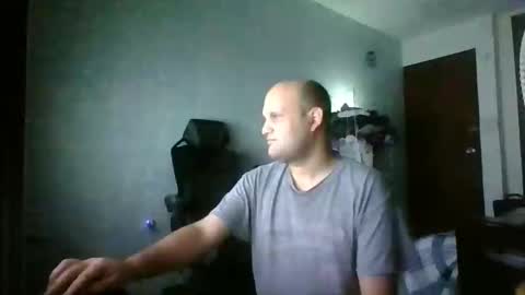 Heavy Rebell online show from 04/01/26, 06:47