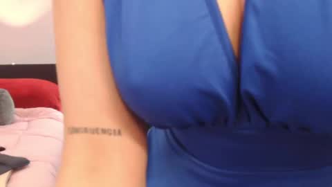 hebelongs2her online show from 09/22/25, 02:41