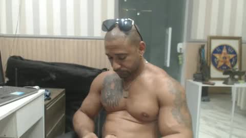 Snapshot of hebertgomes chatting on 12/31/24, 11:17 hebertgomes online show from 12/31/24, 11:17