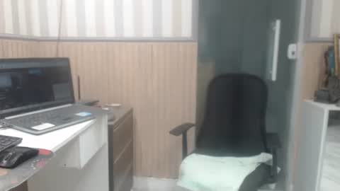 Snapshot of hebertgomes chatting on 10/09/25, 11:25 hebertgomes online show from 10/09/25, 11:25