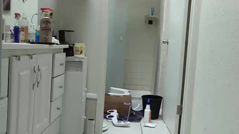 HE Black online show from 11/28/25, 09:39