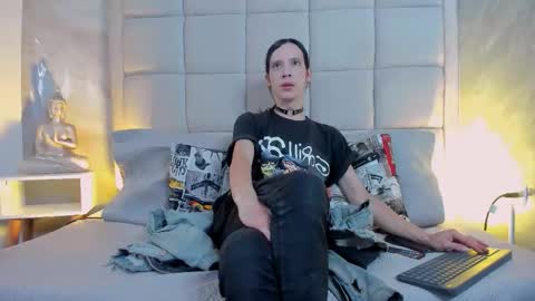 Keira Hecate online show from 10/29/25, 07:48