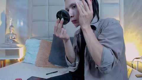 Keira Hecate online show from 11/22/25, 08:30