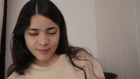 Snapshot of hecate333 chatting on 02/18/25, 03:32 hecate333 online show from 02/18/25, 03:32