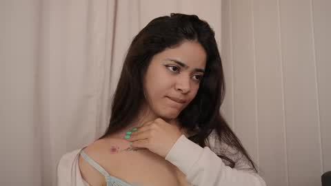 Snapshot of hecate333 chatting on 02/24/25, 01:31 hecate333 online show from 02/24/25, 01:31